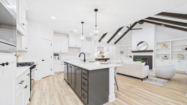 1406 Durham Avenue, Wolfforth, TX 79382