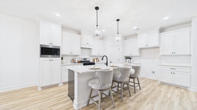 1406 Durham Avenue, Wolfforth, TX 79382