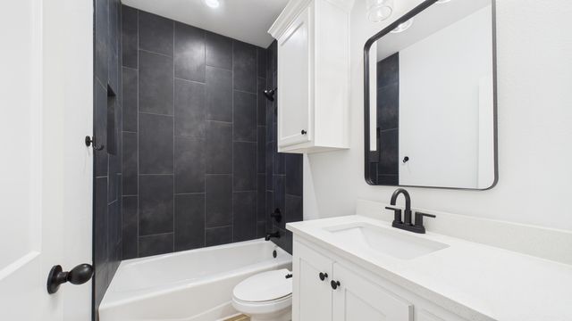 1406 Durham Avenue, Wolfforth, TX 79382