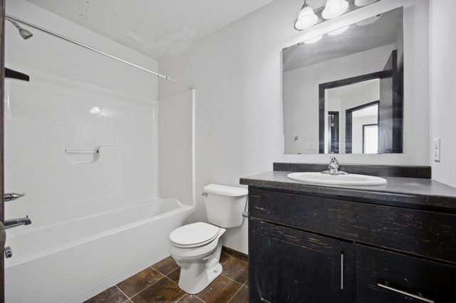 1800 41st Street S, Moorhead, MN 56560