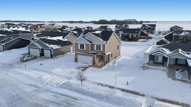 1800 41st Street S, Moorhead, MN 56560