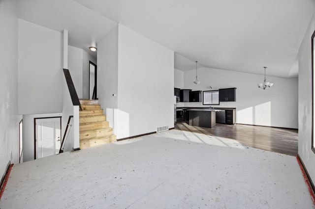 1800 41st Street S, Moorhead, MN 56560