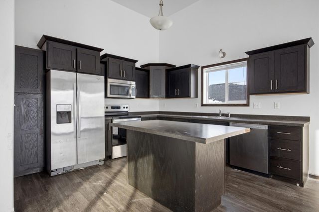 1800 41st Street S, Moorhead, MN 56560