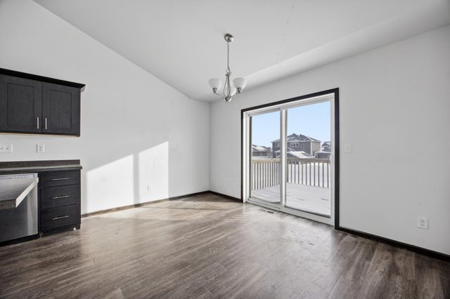 1800 41st Street S, Moorhead, MN 56560