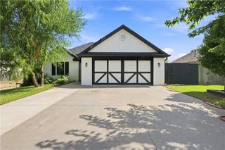 405 Lucian Lane, Springdale, AR 72764