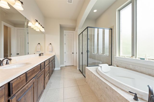 2245 Ambush CYN, Leander, TX 78641