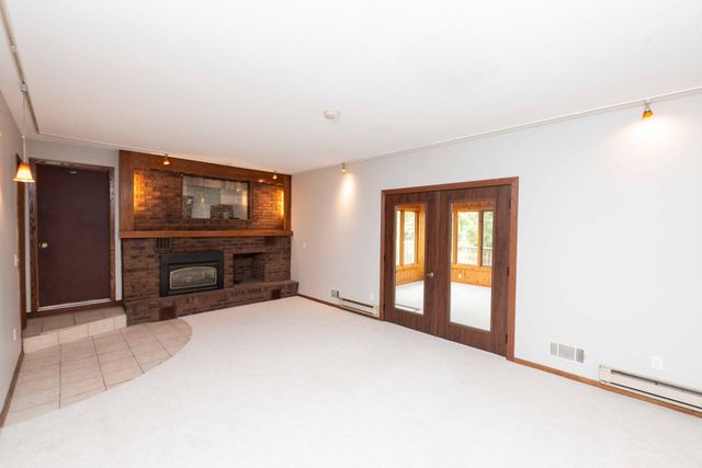 369 118th Avenue NW, Coon Rapids, MN 55448