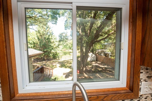 369 118th Avenue NW, Coon Rapids, MN 55448