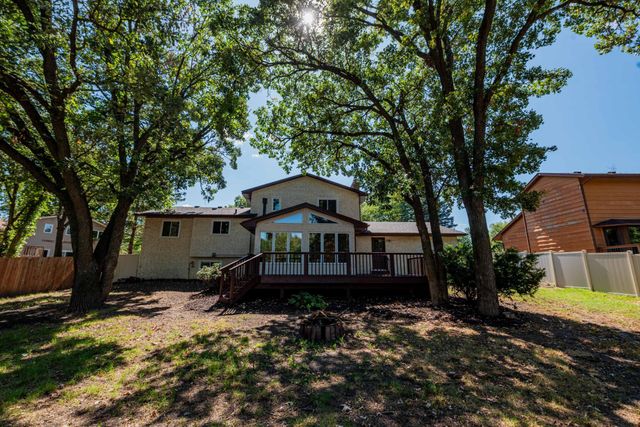 369 118th Avenue NW, Coon Rapids, MN 55448