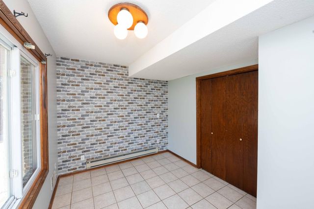 369 118th Avenue NW, Coon Rapids, MN 55448