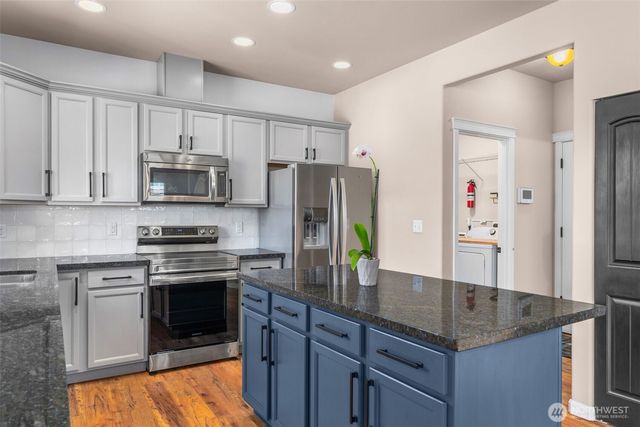 15316 92nd Avenue SE, Yelm, WA 98597