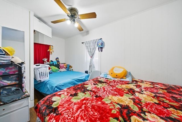 94 Sheridan St, Lynn, MA 01902