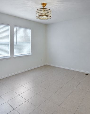 4618 Carr Street, The Colony, TX 75056