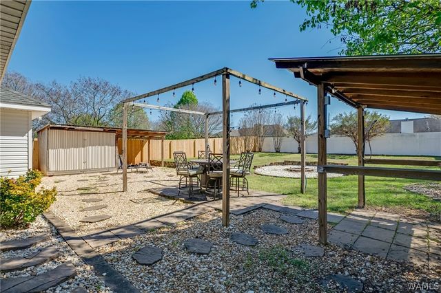 2413 Stardust, Tuscaloosa, AL 35405