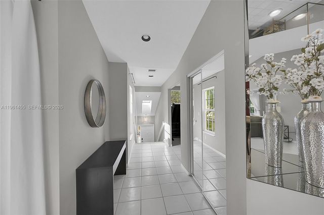 17317 Boca Club Blvd 7, Boca Raton, FL 33487