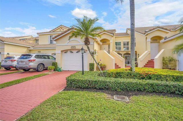 17317 Boca Club Blvd 7, Boca Raton, FL 33487