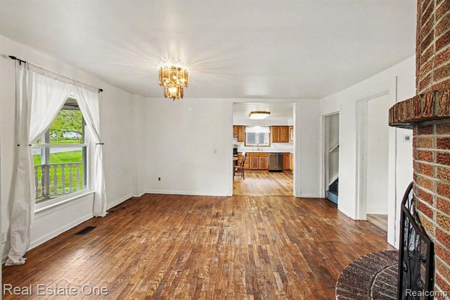 103 Stockbridge Street, Gregory, MI 48137