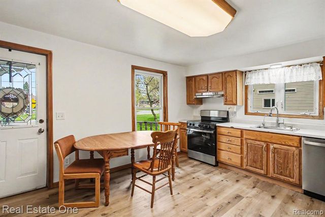 103 Stockbridge Street, Gregory, MI 48137