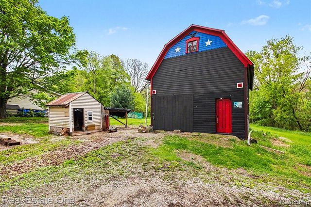 103 Stockbridge Street, Gregory, MI 48137