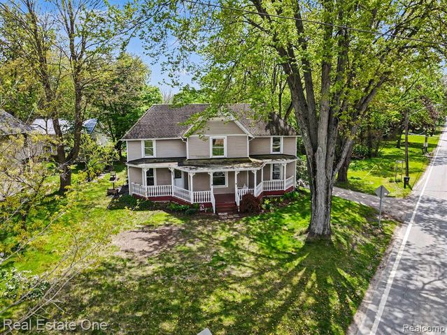 103 Stockbridge Street, Gregory, MI 48137