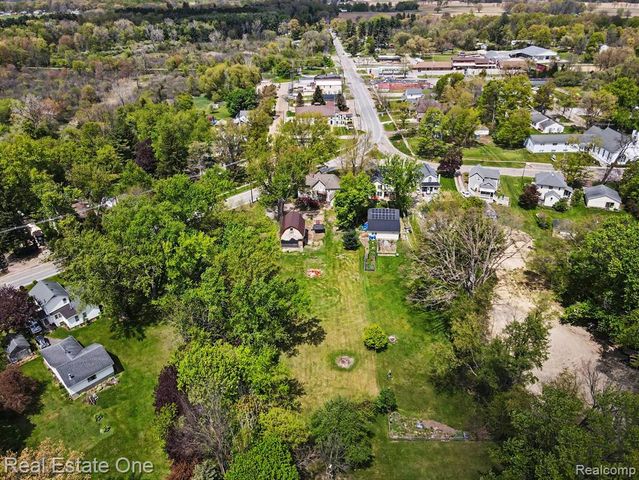 103 Stockbridge Street, Gregory, MI 48137
