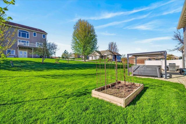 905 Ellie Rae Drive, Lodi, WI 53555
