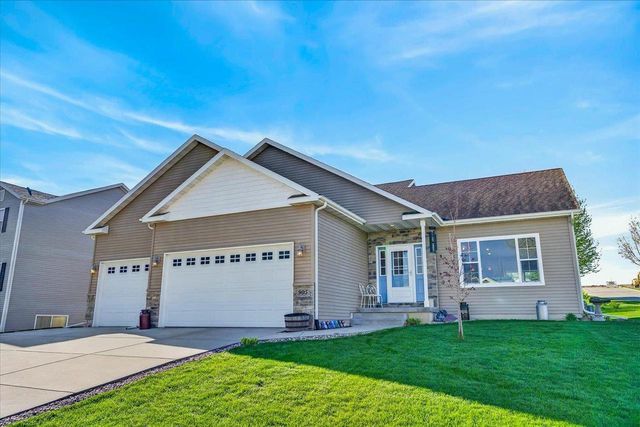 905 Ellie Rae Drive, Lodi, WI 53555
