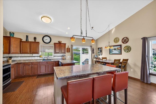 905 Ellie Rae Drive, Lodi, WI 53555