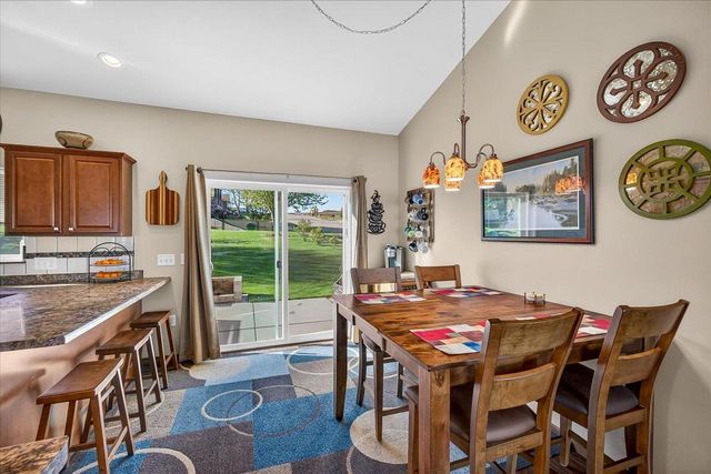 905 Ellie Rae Drive, Lodi, WI 53555