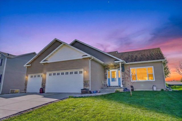 905 Ellie Rae Drive, Lodi, WI 53555
