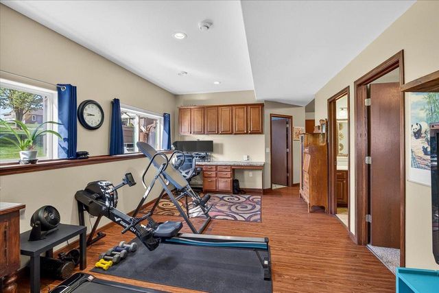 905 Ellie Rae Drive, Lodi, WI 53555
