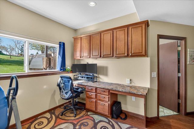905 Ellie Rae Drive, Lodi, WI 53555