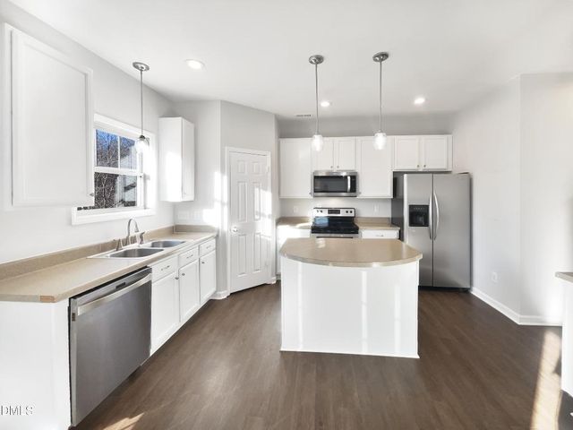 409 Mourning Dove Court, Mebane, NC 27302