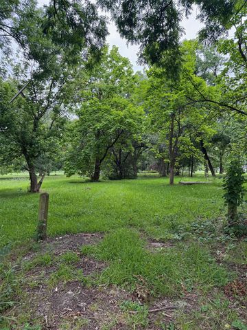 510 Braz Street, Bonham, TX 75418