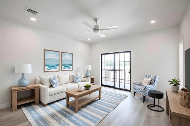 4406 W Hoa Sen Circle, Houston, TX 77072