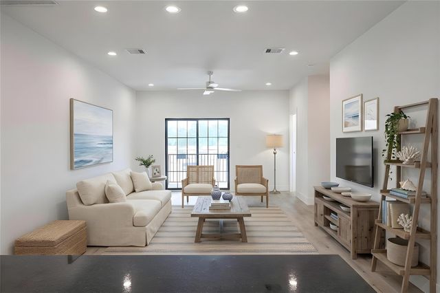 4406 W Hoa Sen Circle, Houston, TX 77072