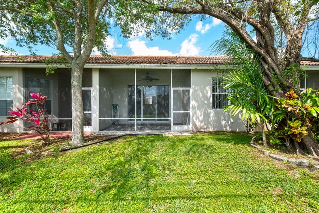 2590 E Aragon Boulevard 2, Sunrise, FL 33313