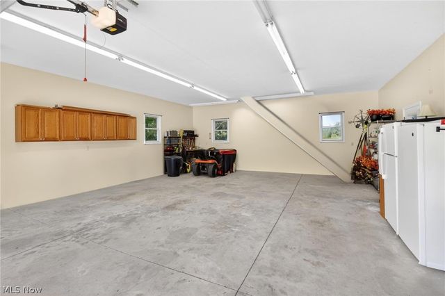 4461 Whinnery Road, Salem, OH 44460