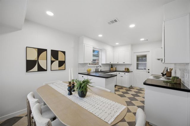 5403 Village Way CT, Austin, TX 78745