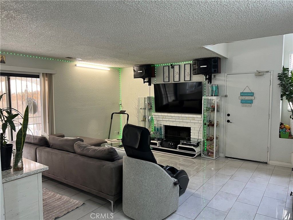 Image 8 of property listing at 13515 Tracy, Baldwin Park, CA 91706