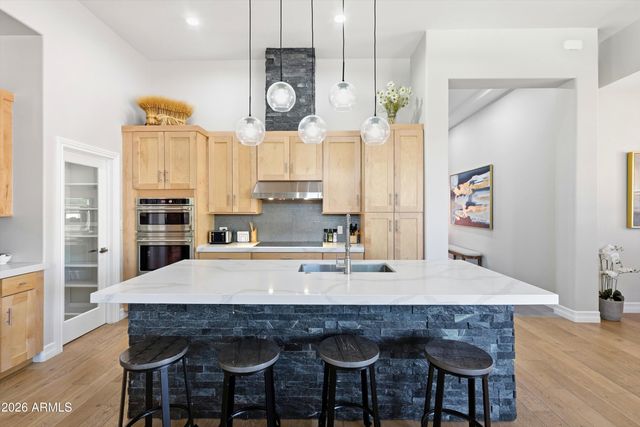 10228 N NICKLAUS Drive, Fountain Hills, AZ 85268