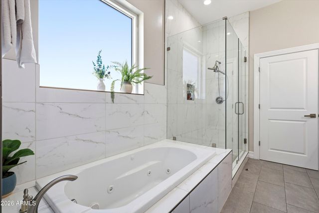 10228 N NICKLAUS Drive, Fountain Hills, AZ 85268