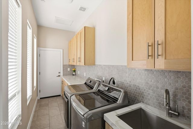 10228 N NICKLAUS Drive, Fountain Hills, AZ 85268