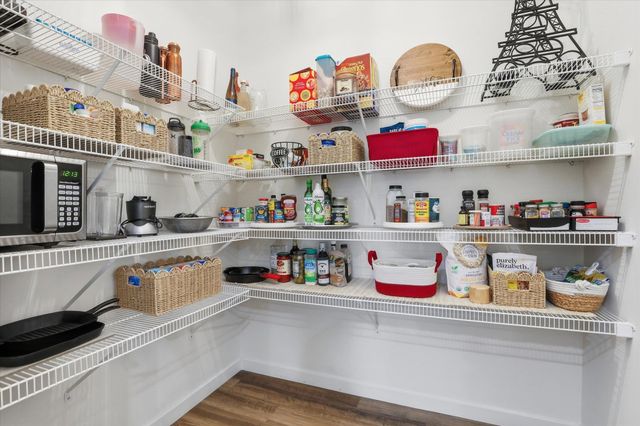 252 S Legacy Ridge Dr, Liberty Lake, WA 99019