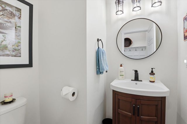 252 S Legacy Ridge Dr, Liberty Lake, WA 99019