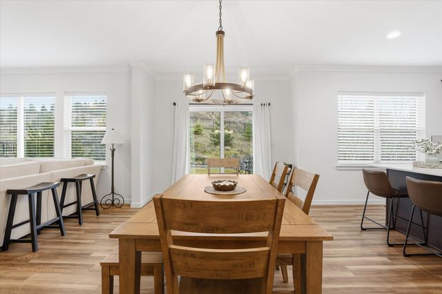 252 S Legacy Ridge Dr, Liberty Lake, WA 99019