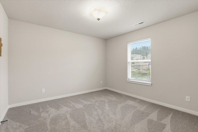 252 S Legacy Ridge Dr, Liberty Lake, WA 99019