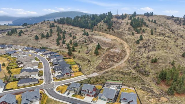 252 S Legacy Ridge Dr, Liberty Lake, WA 99019
