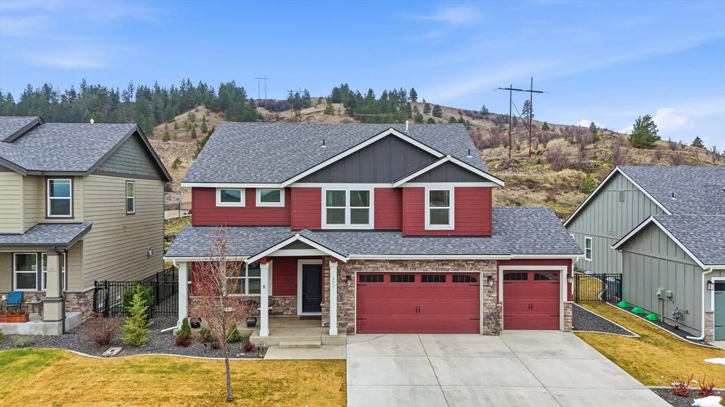 252 S Legacy Ridge Dr, Liberty Lake, WA 99019