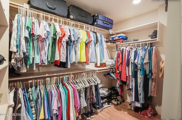 5680 W Triangle X Place, Tucson, AZ 85713